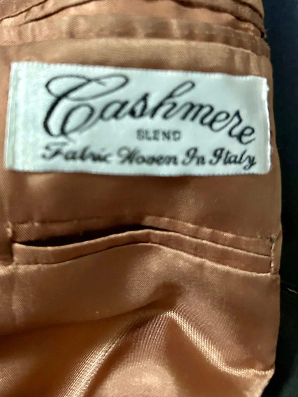 Cashmere Blend Men’s Sport Coat in Black w/copper satin Lining Sz 42.